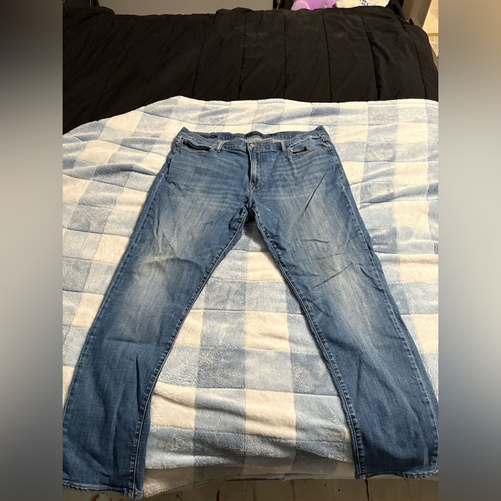 Lucky Brand Men's Light Blue Straight Jeans